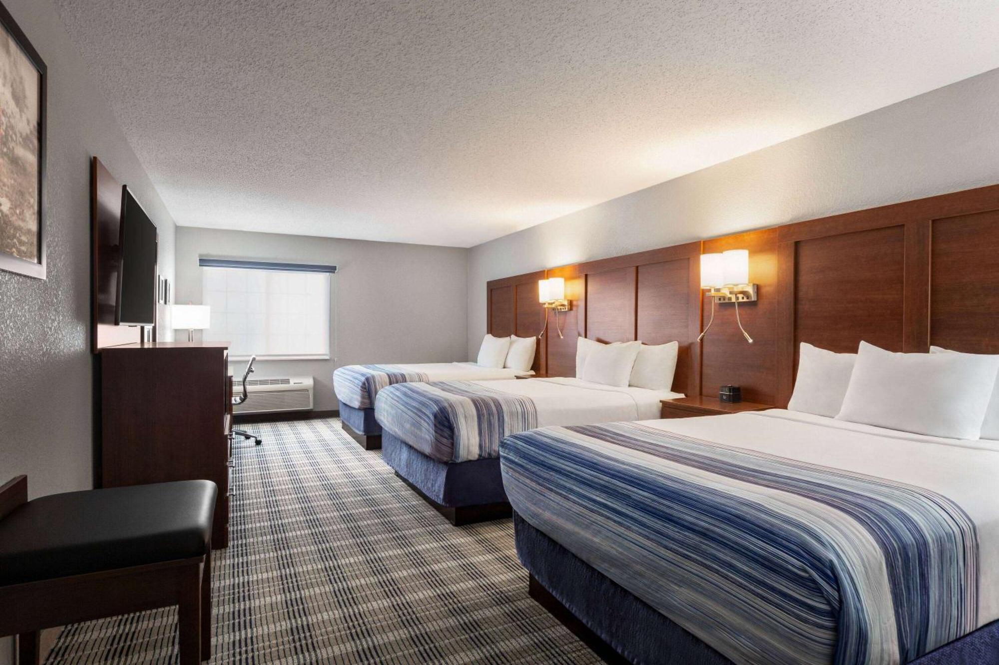 Americinn By Wyndham Williamsburg Ngoại thất bức ảnh