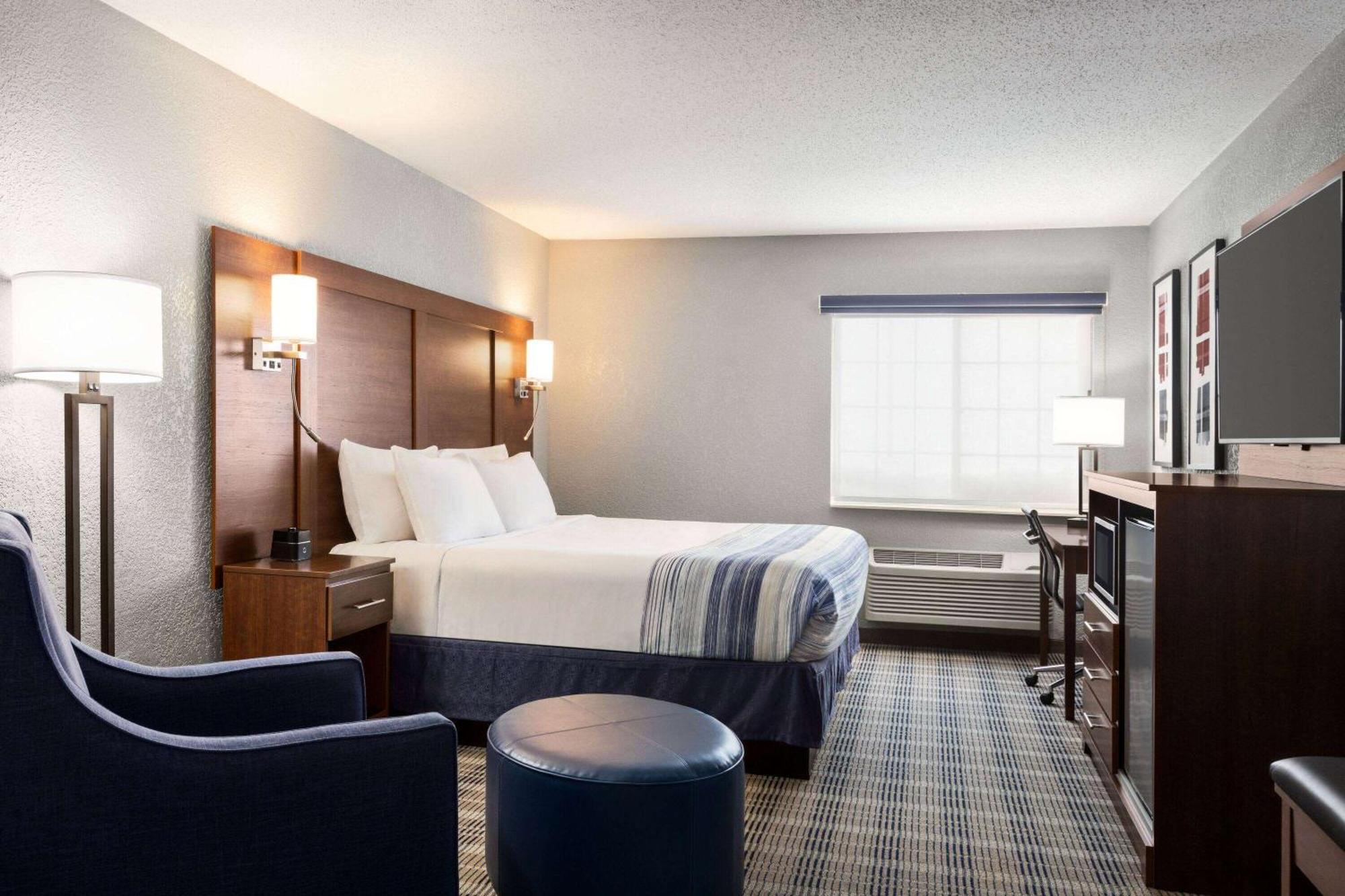 Americinn By Wyndham Williamsburg Ngoại thất bức ảnh
